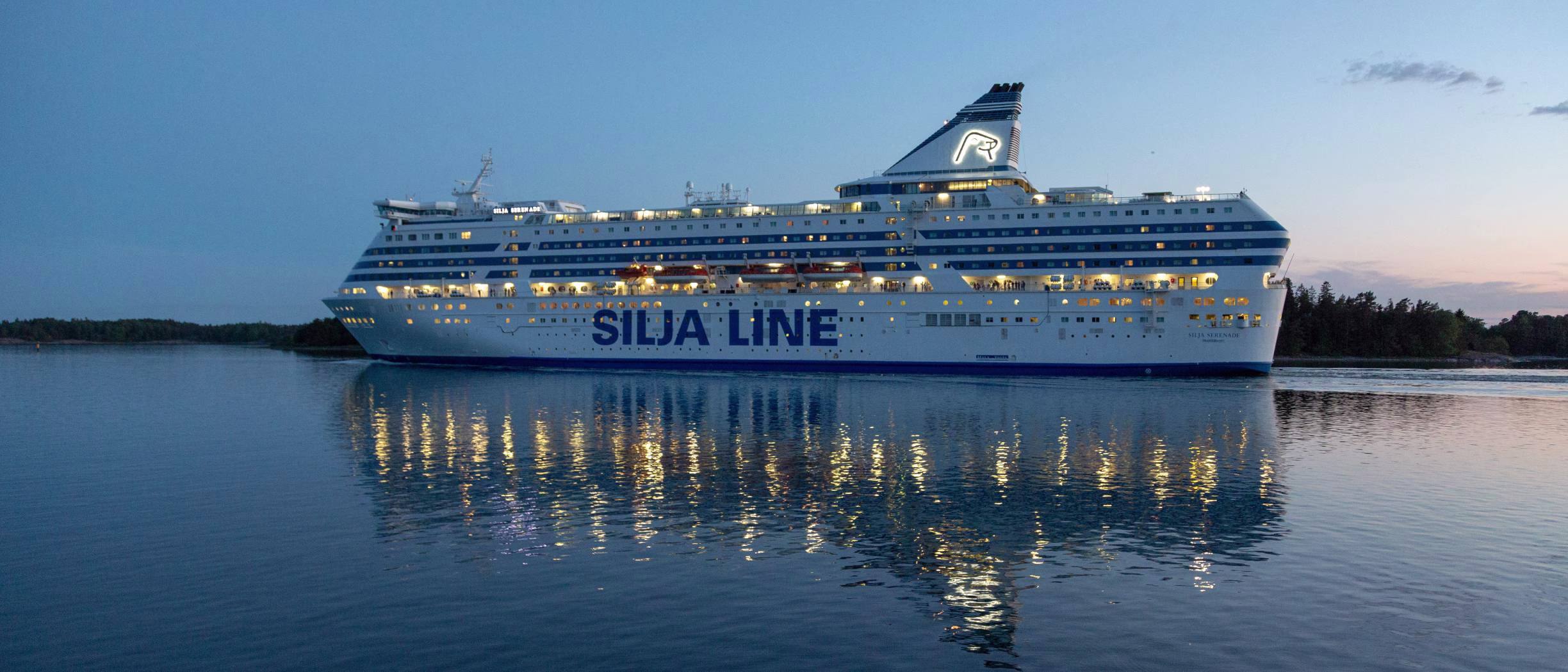 Silja Serenade cruise ship promenade Helsinki to Stockholm overnight ferry