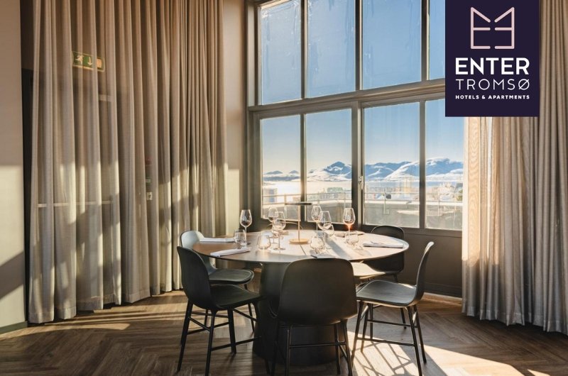 Enter Tromsø Scenic Arctic Stay