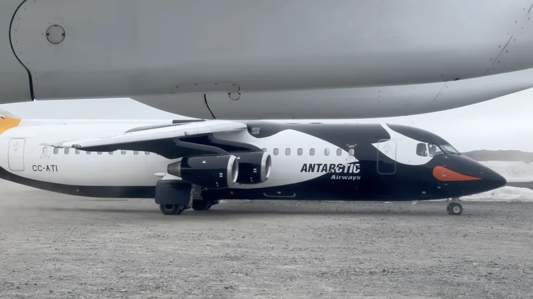 Antarctica21 AVRO RJ 85 aircraft